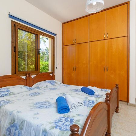 Villa Halima Stefanos Polis Extérieur photo