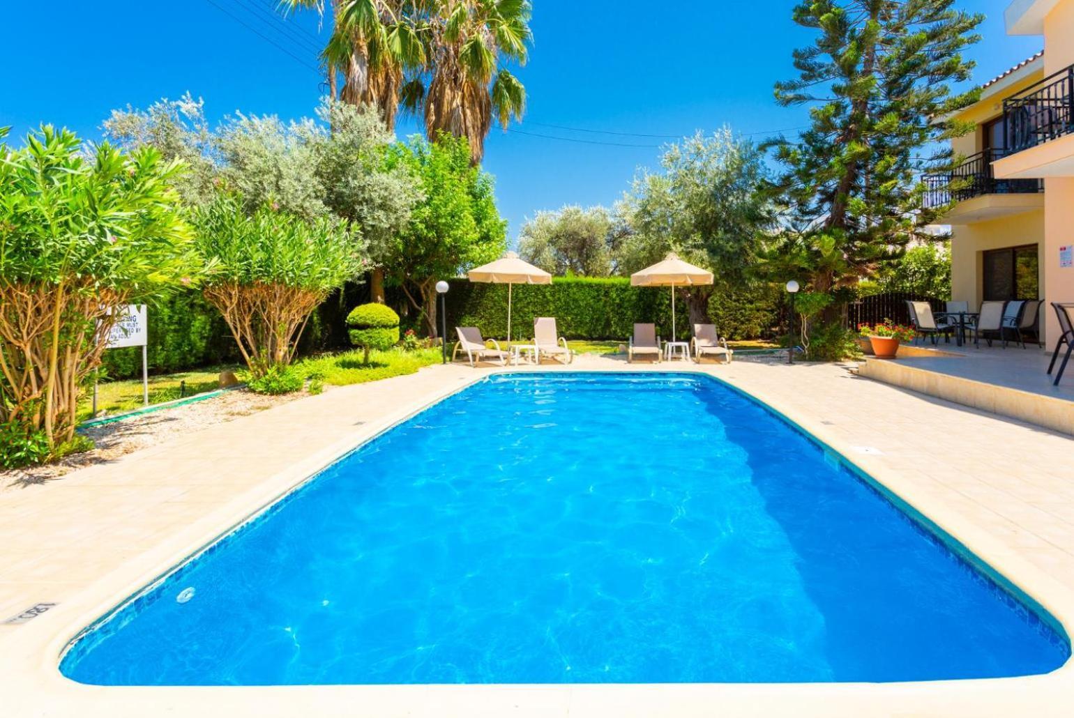Villa Halima Stefanos Polis Extérieur photo