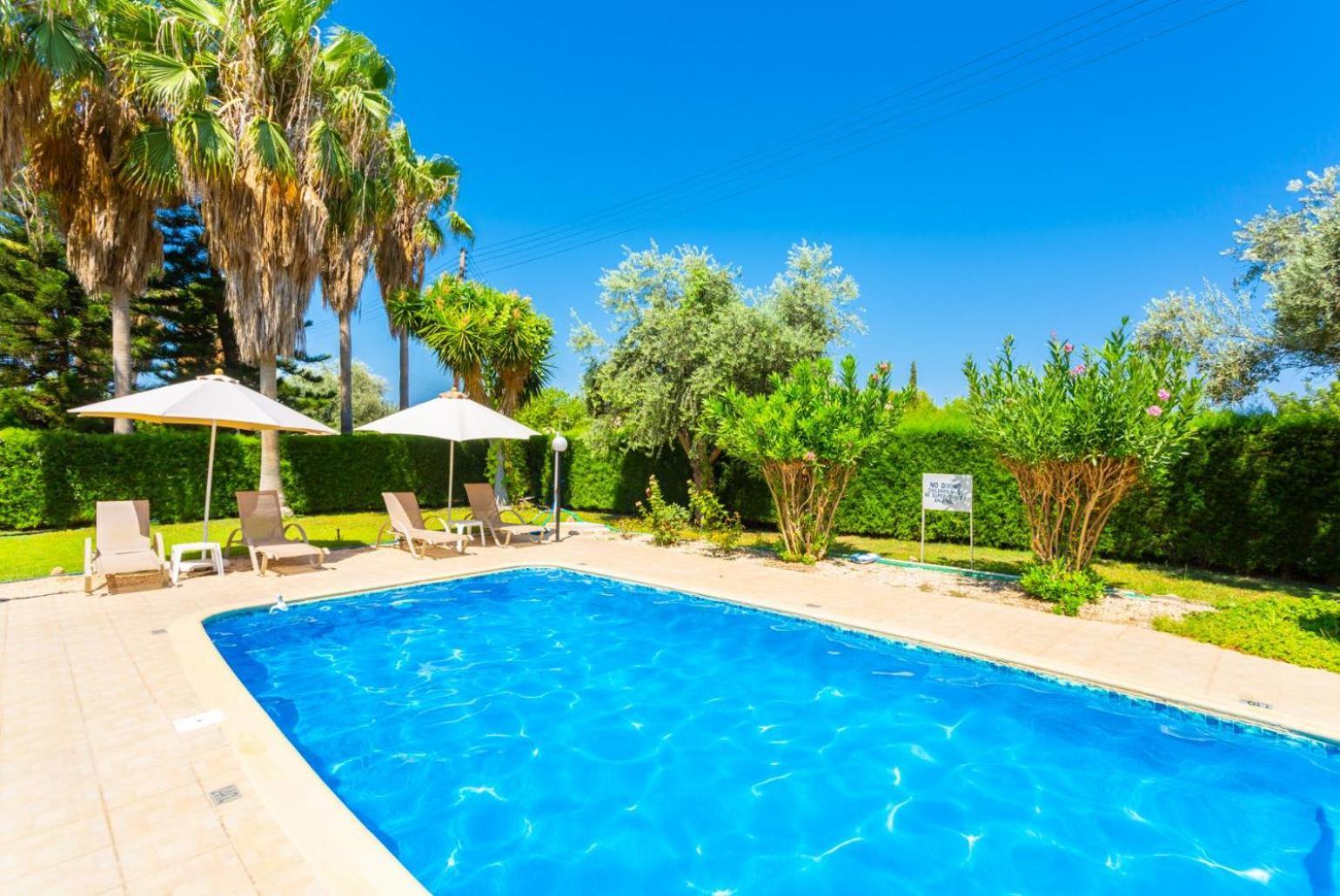 Villa Halima Stefanos Polis Extérieur photo